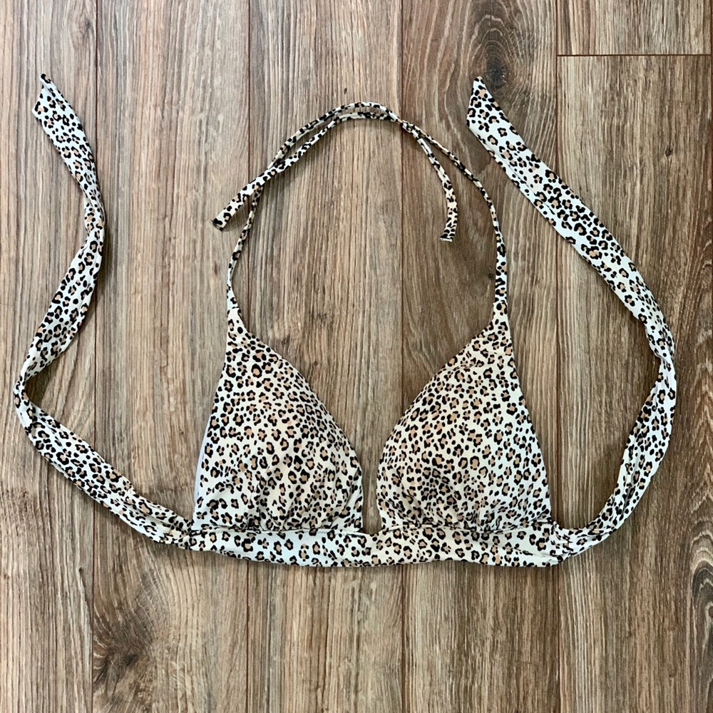 Victoria’s Secret Bikini Top 👙